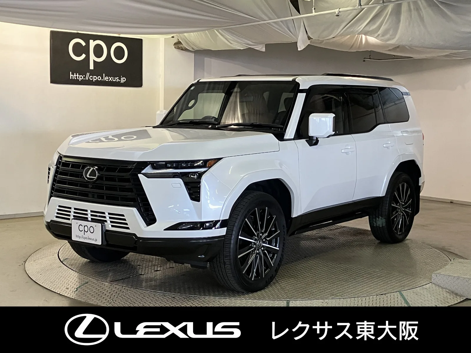 Lexus GX 550 Version L 4WD with Mark Levinson Audio, Panoramic Roof, Digital Inner Mirror, and Front/Rear Dashcam
