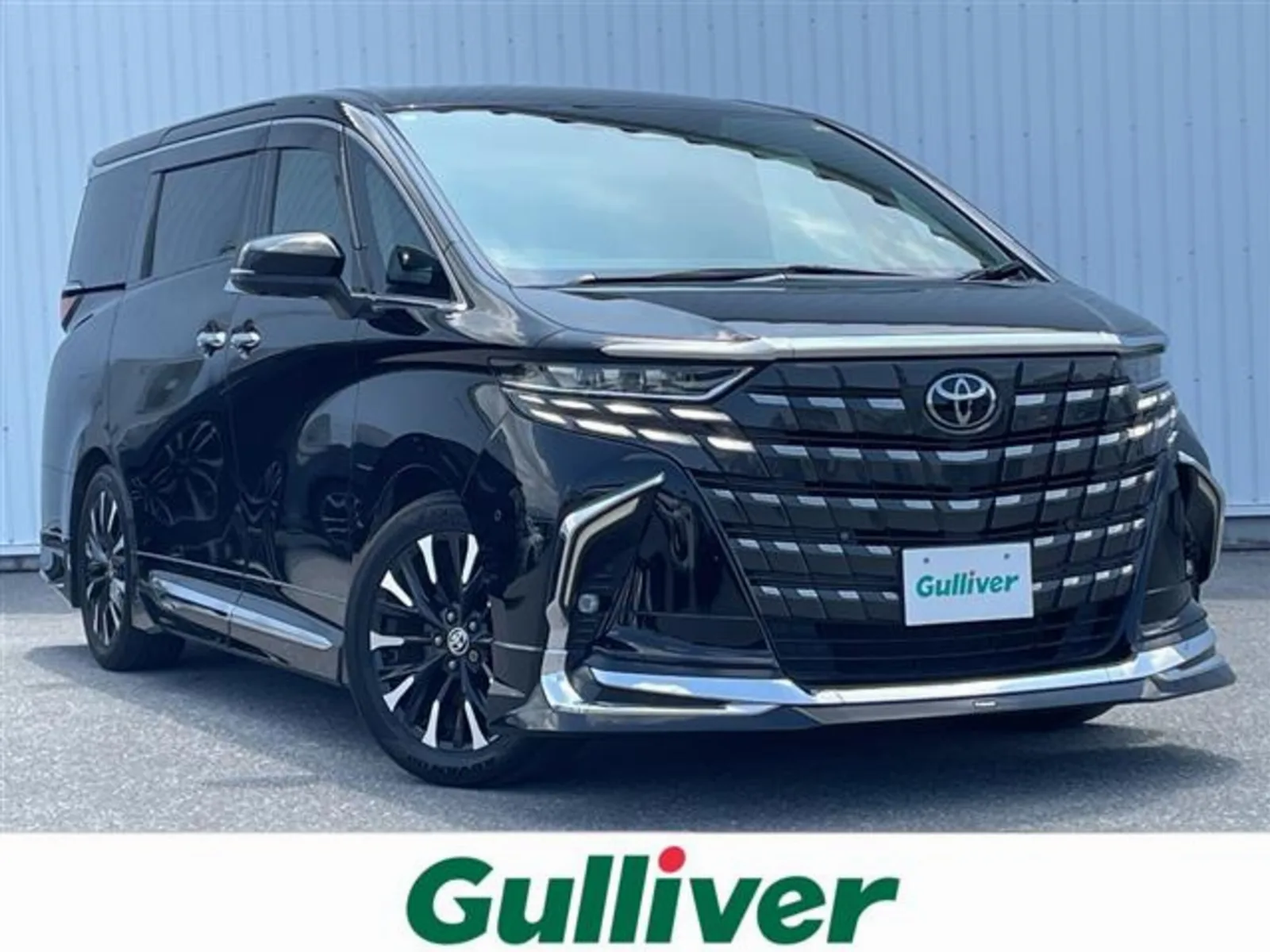 Toyota Alphard Hybrid 2.5 Executive Lounge E-Four 4WD Modellista Aero JBL Sound Genuine 14-inch Display Panoramic View Monitor HDMI Rear Seat Monitor Left/Right Independent Moonroof Wireless Charging Paddle Shift Seat Ventilation Power Seats Leather Seats Dashcam Adaptive Cruise Control