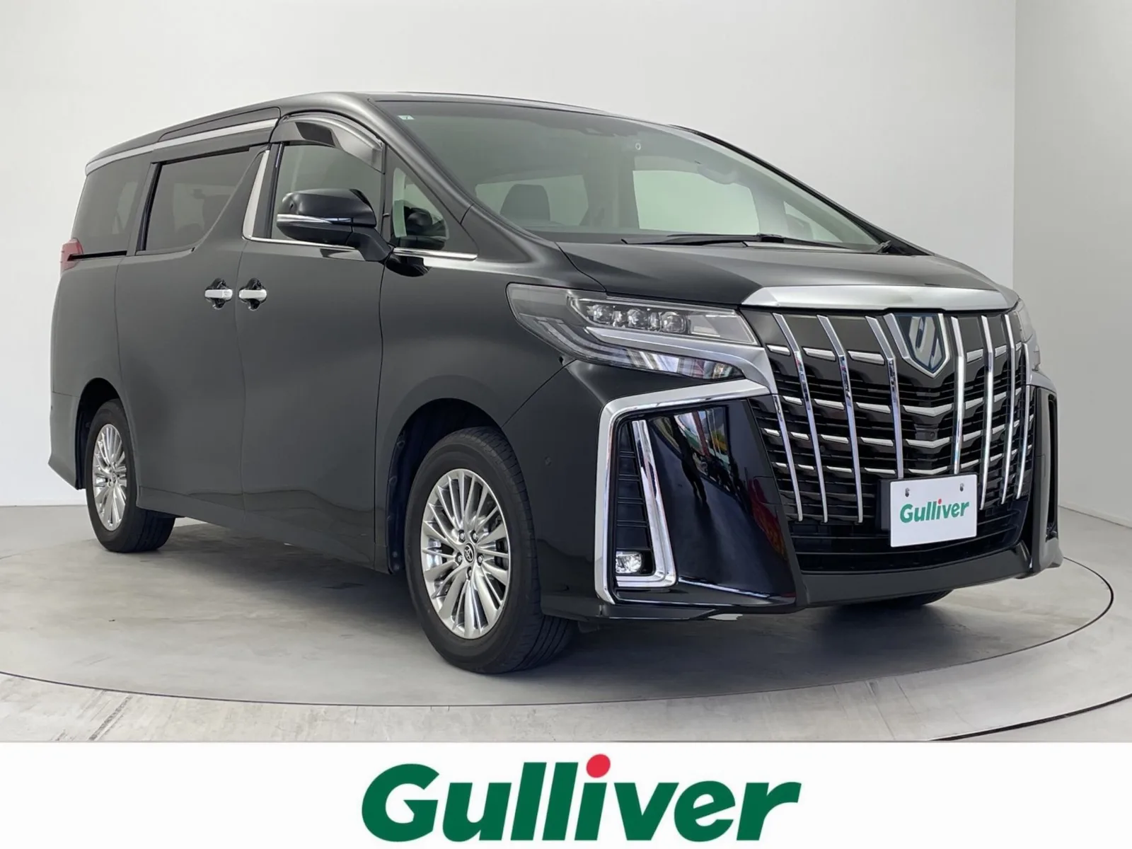 Toyota Alphard Hybrid 2.5 SR C Package E-Four 4WD Genuine 10.5-inch Navigation Genuine 12.1-inch Rear Seat Monitor JBL Premium Sound System Twin Moonroof Digital Inner Mirror Panoramic View Monitor Power Sliding Doors on Both Sides Toyota Safety Sense Power Tailgate BSM ETC2.0 Genuine 17-inch AW