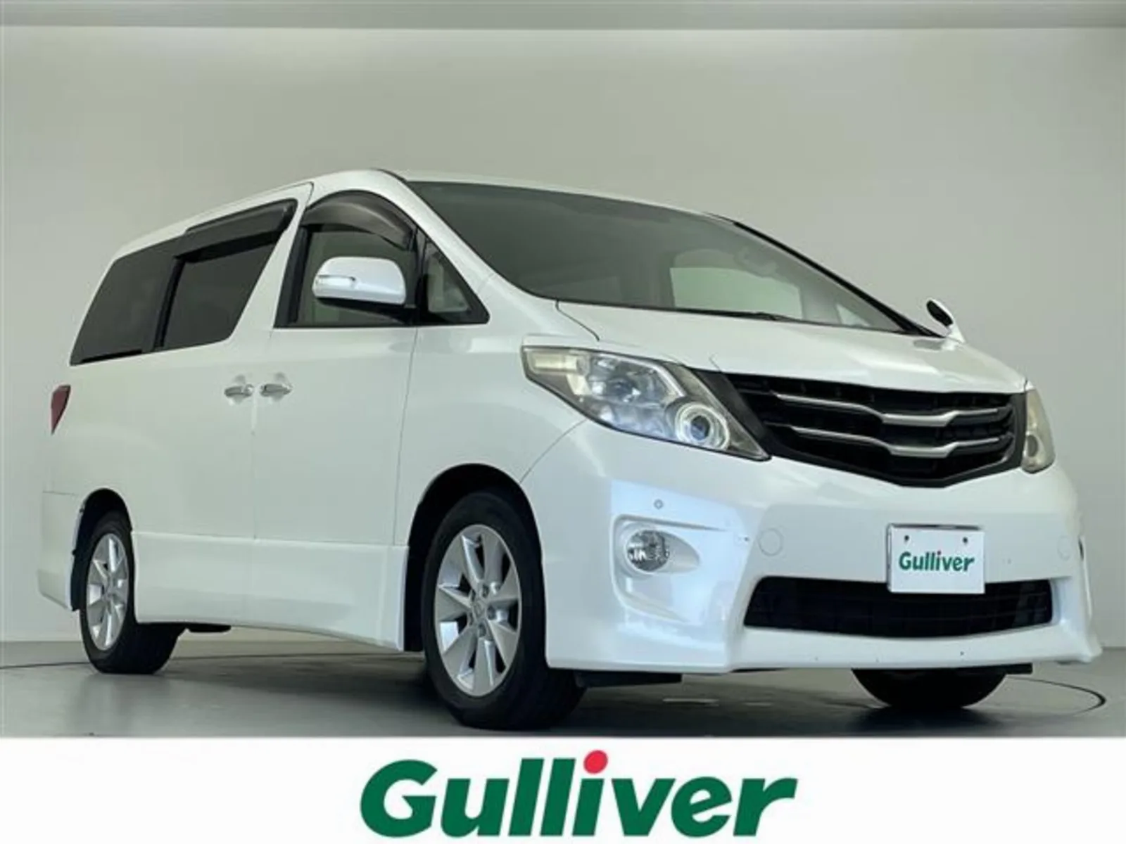 Toyota Alphard 2.4 240S Limited ALPINE Navigation TV 10-inch Rear Monitor Back Camera ETC Dual Power Sliding Doors Ottoman HID Genuine 17-inch AW Genuine Floor Mats Door Visors Aftermarket Combination Steering Wheel Paddle Shifters Front and Rear Corner Sensors