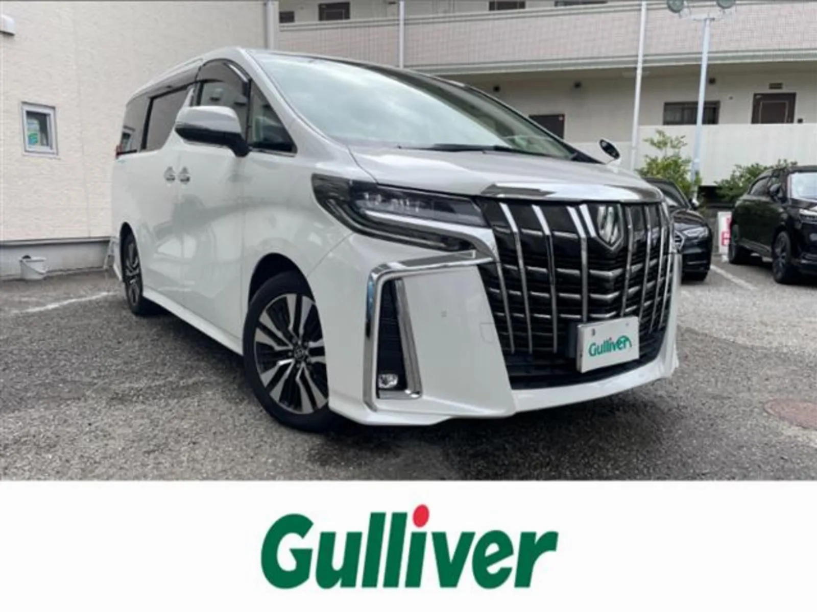 Toyota Alphard 2.5 S C Package - ALPINE SD Nav / Digital Inner Mirror / Ventilated + Heated Seats / Corner Sensors / Power Seats / Ottoman / Dual Power Sliding Doors / Power Back Door / Adaptive Cruise Control / Front Dashcam / GPS Radar
