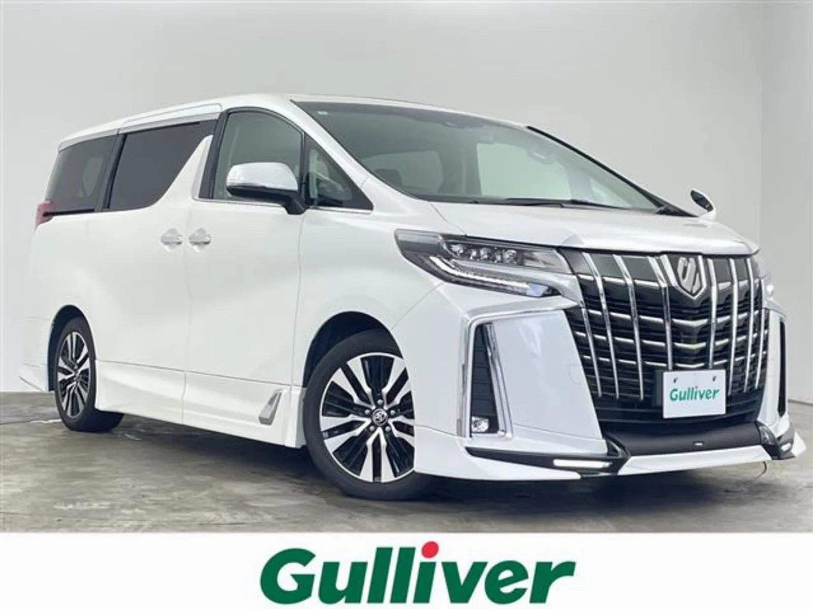 Toyota Alphard 2.5 S C-Package, Genuine 9-inch Display Audio, Rear Camera, Toyota Safety Sense, Radar Cruise Control, Front & Rear Dashcam, Sunroof, Dual Power Sliding Doors, Power Tailgate, 3-Eye LED