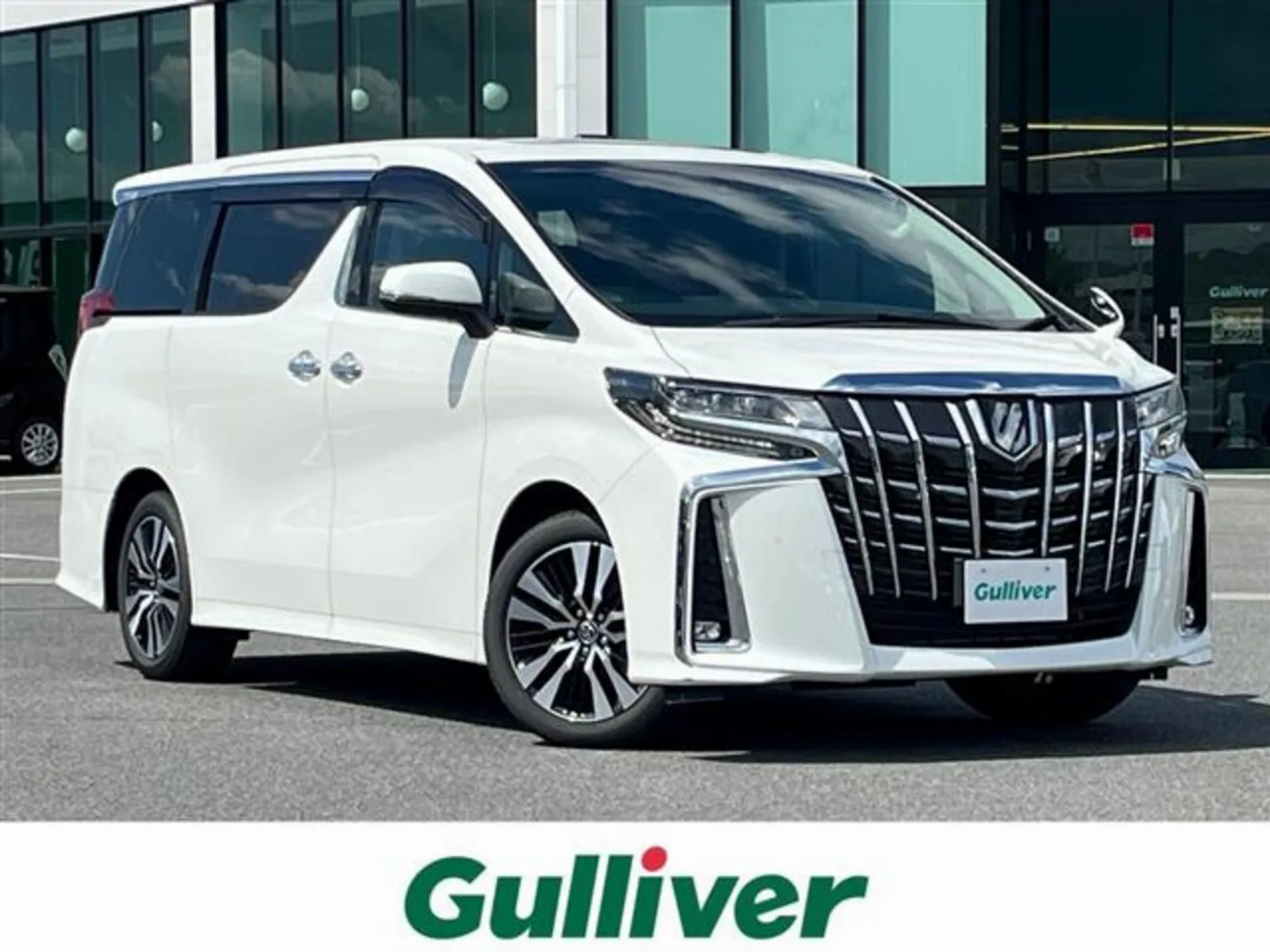 Toyota Alphard 2.5 S C-Package Genuine 9-inch Display Audio (Full Seg TV/BT)/Sunroof/Radar Cruise Control/Rear View Camera/Collision Mitigation/Dual Power Sliding Doors/Power Tailgate/Power Seats with Memory/Steering Wheel Heater/ETC