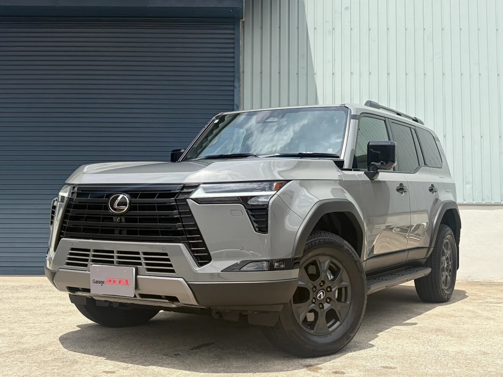 Lexus GX 550 Overtrail+ 4WD One Owner Moonroof Mark Levinson Studless & Summer Tires Digital Inner Mirror Dashcam Chateau Leather Ventilated Seats Heated Seats Heated Steering Wheel Multi-Terrain Monitor